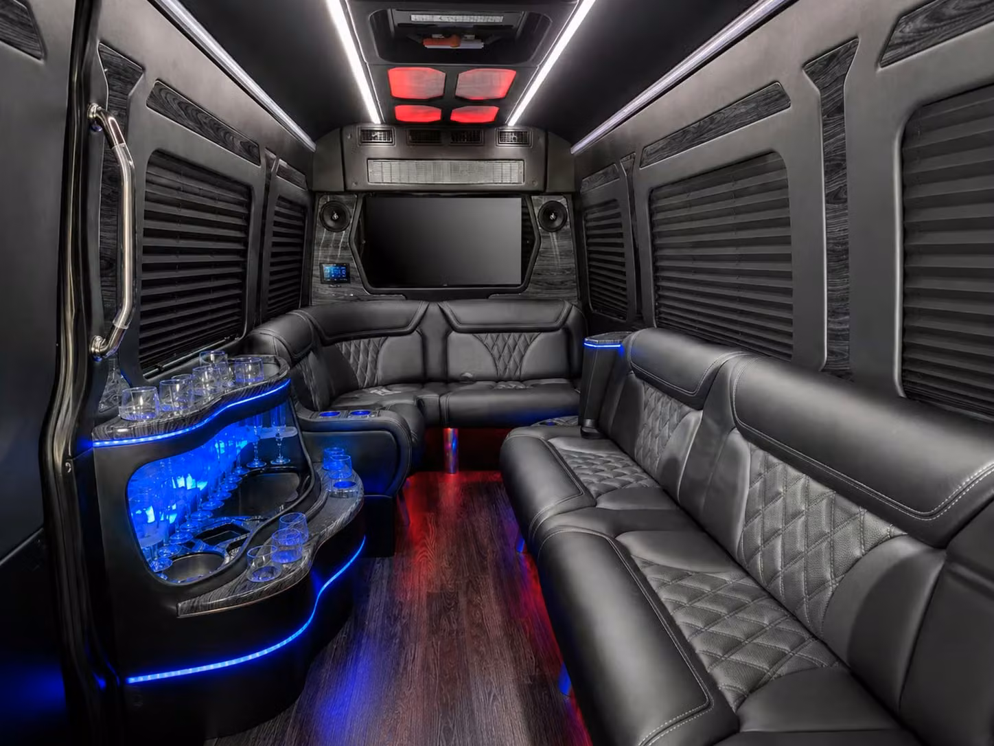 airport employee shuttles and off site parking solutions in phoenix