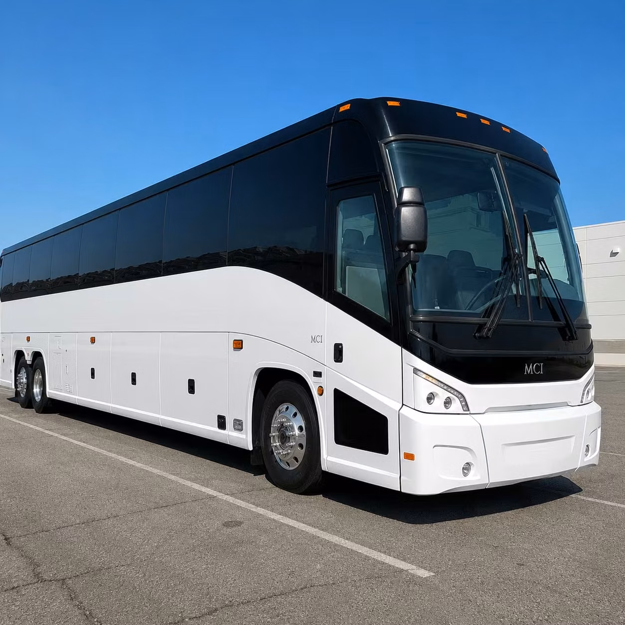 choosing the right bus size for your phoenix concert group