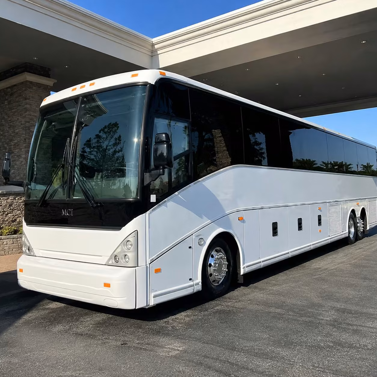 phoenix 18 passenger minibus rental