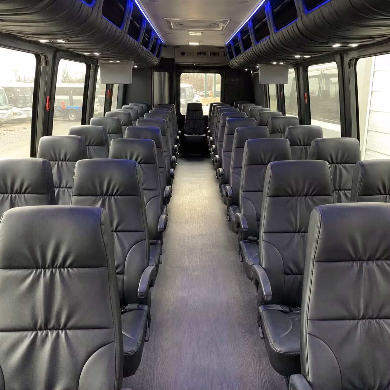 phoenix 20 passenger minibus rental