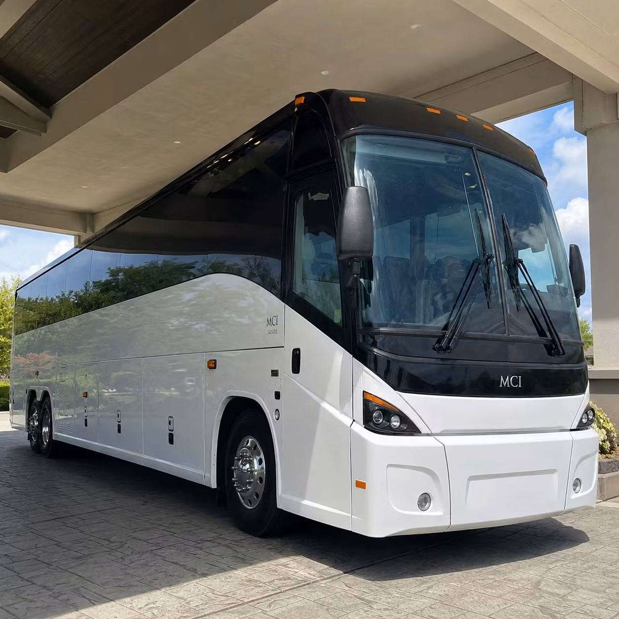 spring training groups resort retreats and conference arrivals one bus does it all